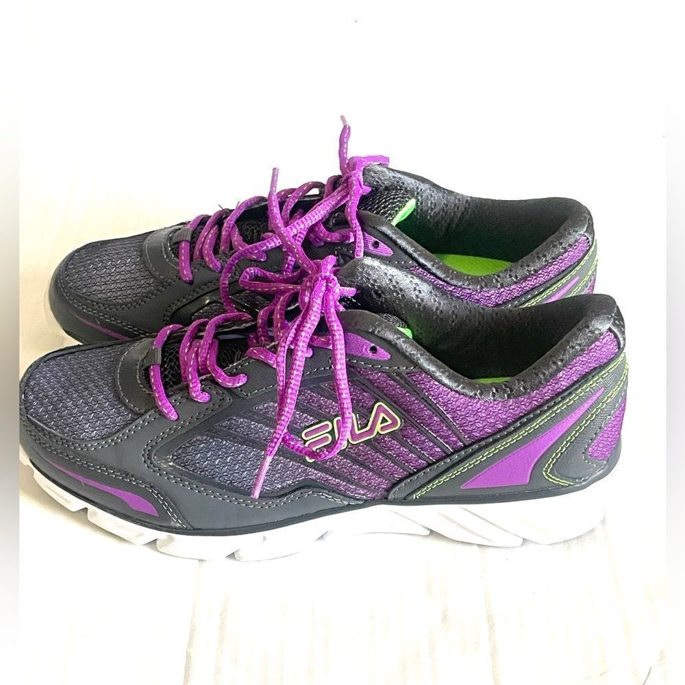 FILA Cool-Max Sneakers